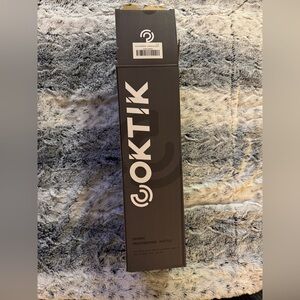 OKTIK Professional Water Bottle Army Green - New in package, never been used